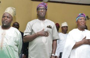 Photos: Osun Governor Meets With Staff Members Of Local Councils In His State From left, Osun deputy governor, Mr. Benedict Gboyega Alabi; Governor Gboyega Oyetola and Head of Service, Dr Olowogboyega Oyeboade, during the meeting