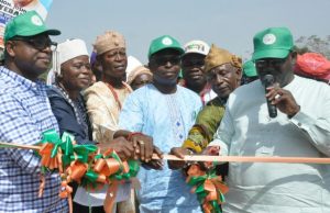 Photo: Ajimobi’s Government Commissions Rural Access Roads From left: Oyo State Commissioner for Agriculture, Prince Oyewole Oyewunmi, Onijaye of Ijaye, Oba Lasisi Akamo, Oniroko of Iroko, Oba Lasisi Akinola,Chairman, Akinyele East LCDA, Mr. Joseph Akinpade, Onikereku of Ikereku, Oba Olasunkanmi Akinyosoye and Oyo state Commissioner for Information who represented Oyo state governor, Mr. Toye Arulogun at the event…
