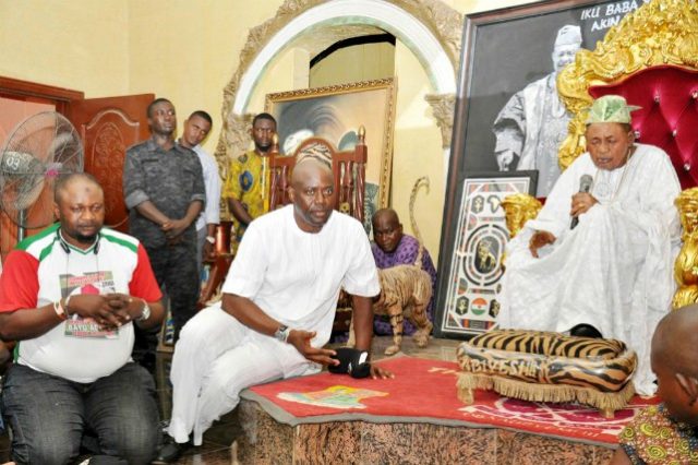 R-L: Alaafin of Oyo, Oba Lamidi Adeyemi, Engr Seyi Makinde and candidate for Afijio/Oyo East/West and Atiba federal constituency, Prince Adebayo Adeyemi during the visit…