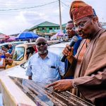 Oyo State Governor Senator Abiola Ajimobi inaugurating the newly dualised Challenge Efunsetan Roundabout Phase Road project now named after a former Governor of the state late Alhaji Lam Adesina in Ibadan