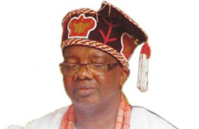 Oba Kabir Shotobi,  the Ayangunren of Ikorodu