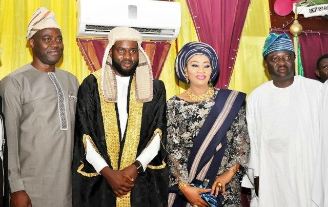 L-R: Oyo State governor, Engr Seyi Makinde, speaker State House of Assembly, Hon Debo Ogundoyin his mother, Chief (Mrs) Tina Ogundoyin and Deputy Speaker, Hon Abiodun Fadeyi…after the inauguration exercise…
