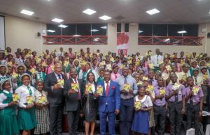 How UBA Foundation Celebrated International Day Of The African Child …Head, External & Media Relations, United Bank for Africa(UBA) Plc, Mr. Nasir Ramon; General Manager, Corporate Bank, Marketing, United Bank for Africa(UBA), Muyiwa Akinyemi; Chief Credit Officer, UBA Africa, Franklin Erebor; Group Head, Human Resources, UBA, Patricia Aderibigbe; Professional Teacher, Adeniyi Kunnu, flanked by secondary school students during the special Read Africa session organised by UBA Foundation to commemorate 2019 International Day for African Child held at UBA House on Monday…