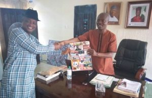 Photo: Parrot Publisher Visits DG Of Ekiti Council For Arts & Culture Mr Olayinka Agboola, Parrot Publisher, left, with Amb Wale Ojo-Lanre...during the visit...