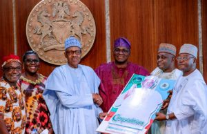 Buhari Charts Way Forward For Nigerians, Meets Members Of BMO L-R: Members of Buhari Media Organisation (BMO) Chief Cassidy Madueke; Susan Henshaw; President Muhammadu Buhari; Chairman,Chief Niyi Akinsiju; Malam Muhammad Labbo during the presentation of congratulatory card to the President by the Organisation during their visit to the Presidential Villa in Abuja on Tuesday…