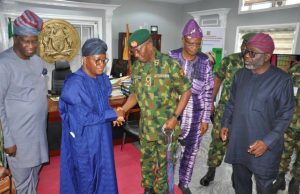 Insecurity: GOC 2 Div Visits Oyetola, Promises To Help Osun Government Flush Out Bandits The GOC, Major General Okwudili Fidelis Azinta in a handshake with Osun State Governor, Alhaji Isiaka Adegboyega Oyetola in the governor's office, Osogbo while others look on…