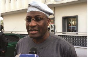 Abandoned Vehicles: Makinde’s Government Issues Orders On Removal