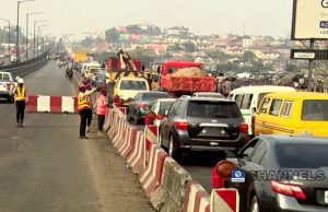 Kara Bridge On Lagos/Ibadan Expressway To Be Opened On Sunday ...Kara Bridge traffic on Lagos-Ibadan Expressway...