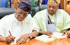 Oyetola Tells Criminals, There’s No Breathing Place For You In Osun, Signs Amotekun Bill