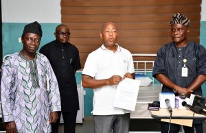 Photo: When Raymond Zard Group Donated 100 Beds To Oyo’s COVID-19 Task Force