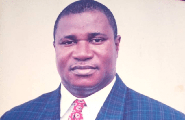 Dr Amuzie Akpaka