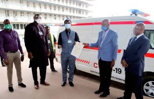 COVID-19: Makinde’s Government Loans Out Ambulance To UCH L-R: Mr Alao, Mr Stephen Oladejo (DA), Prof Victor Akinmoladun and others...during the event...