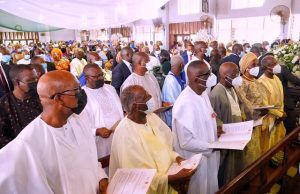 Photos: Osinbajo, Akande, Tinubu, Others Witness The Burial Of Awolowo’s Eldest Daughter Governor Dapo Abiodun of Ogun State, left, followed by Chief Bisi Akande and others inside the church...