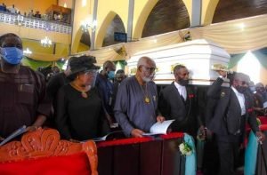 Governor Oluwarotimi Akeredoluand others at the church