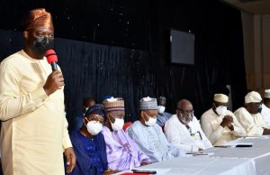 Let’s Be Realistic, We Can’t Deploy Criminality To Solve Problem Of Insecurity – Makinde Oyo’s Governor Seyi Makinde, left, addressing the meeting in Akure on Monday...