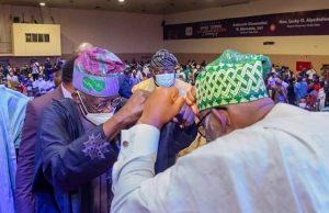 Second Term Swearing In: Tinubu, Akeredolu ‘Chop Knuckles’, See Images ...Arakunrin Oluwarotimi Akeredolu, right, exchanging pleasantries with APC leader, Bola Ahmed Tinubu...