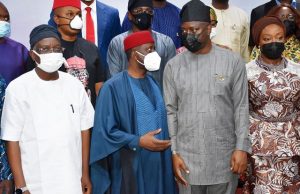 When Mines&Steel Development Minister Visited Makinde …Oyo State Governor, Seyi Makinde (second right); Minister of State, Mines and Steel Development, Dr Uchechukwu Sampson Ogah ( second left); deputy governor, Engr Rauf Olaniyan (left) and Permanent Secretary, Ministry of Mines and Steel Development, Dr Oluwatoyin Akinlade during the Minister’s visit…