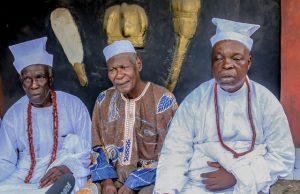 Stay Away From Our King-Making Process, Family Tells Lagos Politicians