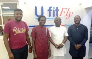 Bembe Aladisa Finally Gets Visa Via UfitFly 18 Years After Singing To Beg For Overseas’ Country’s Visa L-R: GM Operations Splash FM, Tunde Olawuwo, Bembe Aladisa, Yemi Sonde and Evang. Ajibola Ogunkeyede, team leader, Ufitfly…
