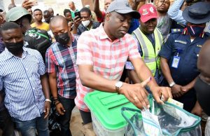Photo: When Makinde Joined Others To Vote For LG Bosses In Oyo Engineer ‘Seyi Makinde, the governor of Oyo State...on Saturday...