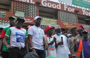 When PDP Flagged Off LG Election Campaign In Ibadan South East Pastor Emmanuel Oluwole Alawode, Ambassador Taofeek Oladejo Arapaja and others at the campaign ground...