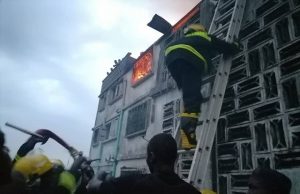 Photo: Fire Razes Building At Olubadan’s Neighbourhood ...hard working men from the Oyo State Fire Service...at the scene...