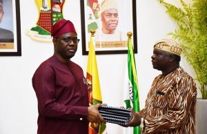 Makinde Gets South-West PDP’s Reconciliation Committee Report Oyo's Gov Seyi Makinde, left, with Prince Olagunsoye Oyinlola...
