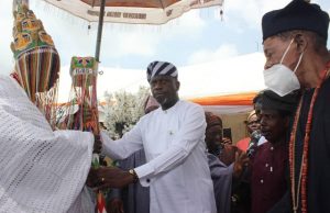 Jubilation As Olu Of Igbo-Ora Gets Staff Of Office From Oyo Govt …the Chief of Staff to Governor Makinde, Hon. Segun Ogunwuyi, presenting the Staff of Office to the Olu of Igbo-Ora, Oba Jimoh Olajide Titiloye (left), while the Alaafin of Oyo, Oba Lamidi Adeyemi (right), looks on…