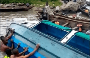 Boat Mishap In Lagos Leaves One Dead, 16 Rescued