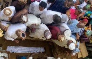 Read About How Baba Suwe Was Buried In Lagos ...the remains of Baba Suwe being laid to rest...on Thursday...