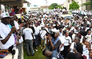 Second Term: Day Oyo Beauticians, Hairdressers’ Association Endorsed Makinde