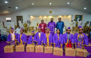 Day Young Indigent Girls Were Empowered By The Ooni ...the graduating young girls in the Palace of the Ooni of Ife...