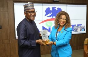 Day CILT Champion Award Was Bagged By Dangote