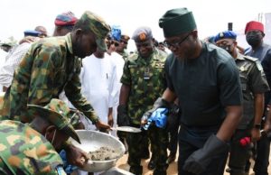 Oyo Gov Donates N500m For Construction Of 671NAF Base In Ibadan Oyo State Governor, Seyi Makinde (right); Chief of Air Staff, Nigerian Air Force, Air Marshal Isiaka Amao (second right) and others at the event…
