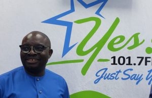Yemi Sonde Officially Launches YesFM Radio Today, Sunday Yemi Sonde...live in his studio...
