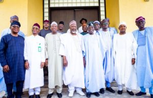 Photo: When Tinubu Hosted APC Governors After Osinbajo’s Declaration Senator Bola Tinubu...in a group photo with the APC governors...