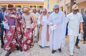 Photos: When Fayemi, Makinde, Others Joined Akeredolu As Loyola College Old Boys Donate Building To Alma-Mater L-R: The Akeredolus, Ekiti's Gov Kayode Fayemi, Oyo's Gov Seyi Makinde and others at the event...