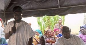 Adebayo Adelabu@54: Hassan Giwa Joins Others To Hail Minister Of Power Hassan Giwa, left, with Chief Adebayo Adelabu, right, and others...