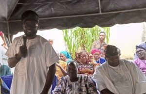 Day Hassan Giwa Rewarded Political Associates, Loyalists With Cash Hassan Giwa, left, with Chief Adebayo Adelabu, right, and others...