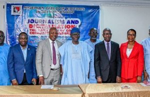 Photo: When Sanwo-Olu Attended Nigerian Guild of Editors’ Workshop …Lagos State Governor, Mr. Babajide Sanwo-Olu flanked by President of Nigerian Guild of Editors (NGE), Mallam Mustapha Isah (left), followed by Lagos Commissioner for Information and Strategy, Mr. Gbenga Omotoso; Chairman of the occasion & CEO, Diamond Publications Limited, Mr. Lanre Idowu (right) and members of the Guild, during the NGE workshop with the theme Journalism and Digitalisation: The Imperative of Good corporate Governance…