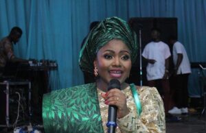 Photos: When LafUp Hosted Classy Reception In Honour Of Late Father-In-Law ...Ibukun Ogundipe, LafUp's wife, appreciating guests...