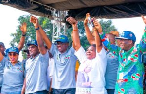 Sanwo-Olu Secures Lagos Workers’ Support, Makes Promises Lagos' Governor Babajide Sanwo-Olu, middle, at the political rally...with others...