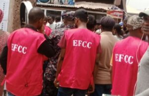 Seized NIPOST Parcel Containing ₦426bn In Foreign Cash: EFCC Begins Investigation In Lagos EFCC operatives on duty...