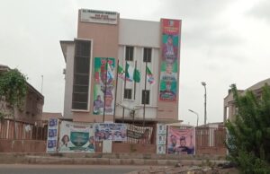Election Day Sights: See Ibadan High Street That Is Home To LP, PDP, APC State Secretariats ...Oyo State secretariat of APC in Ibadan...