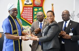 Ahead 75th Anniversary, Makinde Joins Others As UI’s Ambassador Extraordinaire From left, Oyo State Governor, Seyi Makinde, being decorated as University of Ibadan at 75 Ambassador Extraordinaire; Vice Chancellor of the University, Prof Kayode Adebowale; Deputy Vice Chancellor, Research Innovation and Strategic Partnership, Prof Oluyemisi Bamigbose and the Registrar, Mr Ganiyu Saliu, during a courtesy visit by the University’s Management to Governor's Office Secretariat, Ibadan...