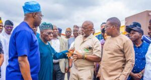 Makinde: Transforming Oyo One Policy At A Time By Sulaimon Olanrewaju From left, Governor Seyi Makinde, former President Olusegun Obasanjo, Mr Amaju Pinnick, an investor and Dr Debo Akande, Executive Advisor to Governor Makinde, during a visit to Fasola Agric Industrial Hub...