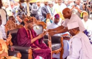 How Sonny Kuku Was Installed By Awujale As Ogbeni Oja Of Ijebuland ...the Awujale of Ijebuland, Oba Sikiru Adetona, left...getting ready for the installation of Sonny Kuku...