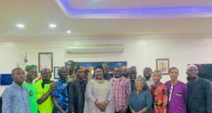Kayrom Lee To SWAN Members: Give More Attention To Grassroots Sports’ Reportage ...group photo when Oyo SWAN was hosted by Ambassador Romoke Ayinde...