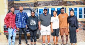 Orangun Of Oke-Ila Excited Over Successes Achieved So Far By Products Of Abolarin College The Orangun of Oke-Ila in Osun State, Oba Adedokun Abolarin, middle, with his former students...