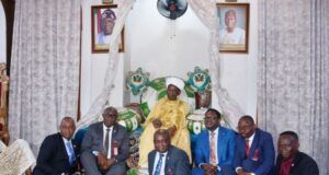 Anti-Corruption War: Emir Of Ilorin Salutes EFCC’s Doggedness